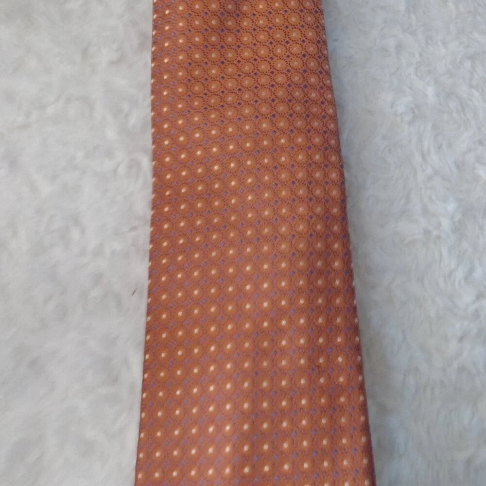Tasso Elba 100% Silk Tie Orange Geometric Dot Pattern Classic Men's Necktie - Picture 7 of 7